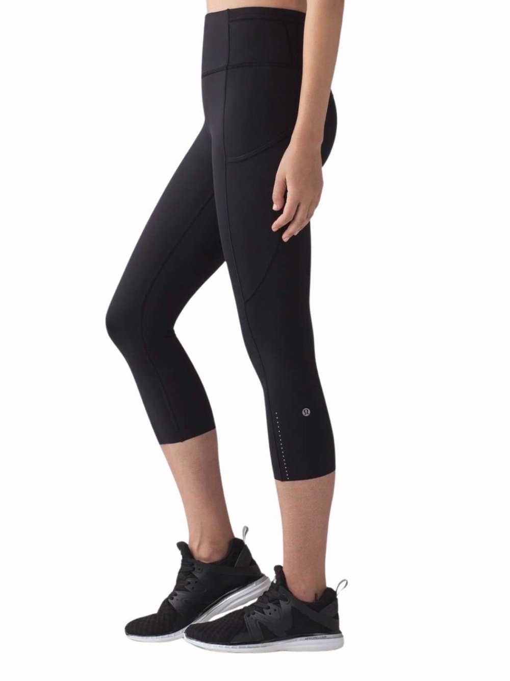 Lululemon Fast & Free Nulux 19 crop